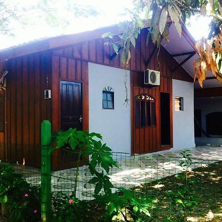Pousada Sonho De Verao Ilha do Mel Exterior photo
